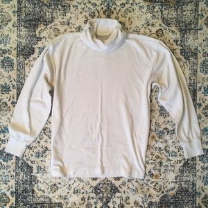 💝(3/25) White turtleneck